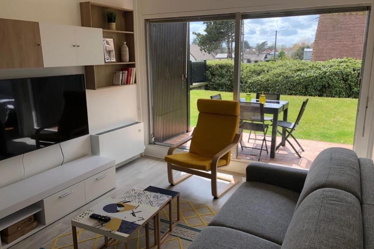 Beautiful Apartment With Gardenlk Cabourg Kültér fotó