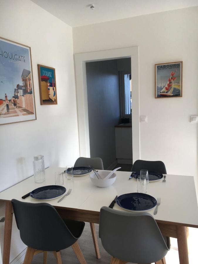 Beautiful Apartment With Gardenlk Cabourg Kültér fotó